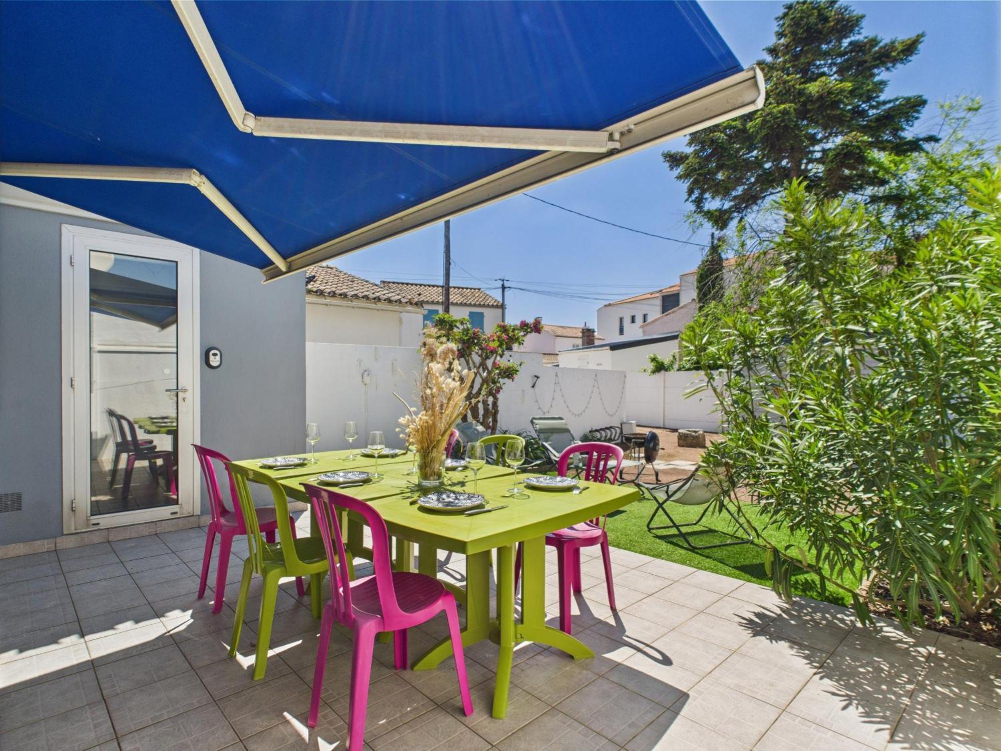 Entre Coeur De Ville Et Plage, Maison Pour 8 Saint-Gilles-Croix-de-Vie Exterior foto